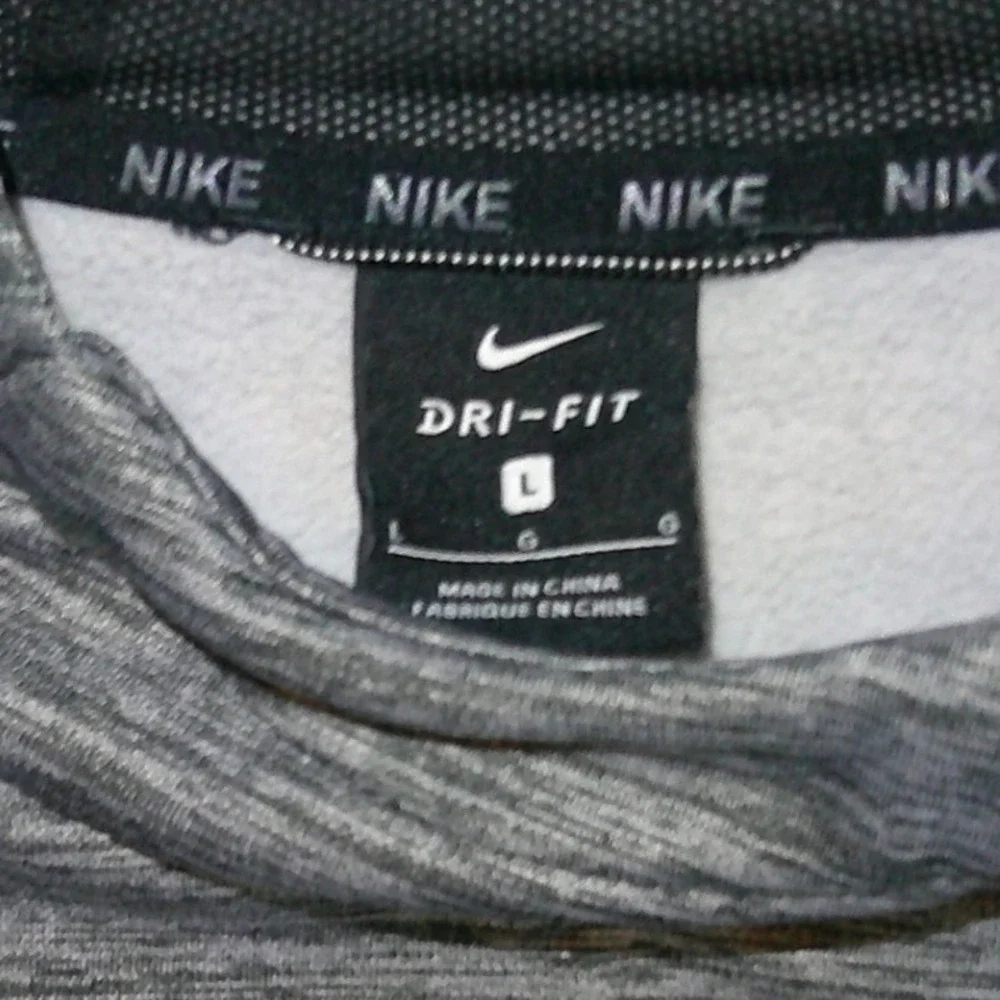 Nike Dri-FIT Hoodie Pullover‎ Sweatshirt Athletic Gray Black Large